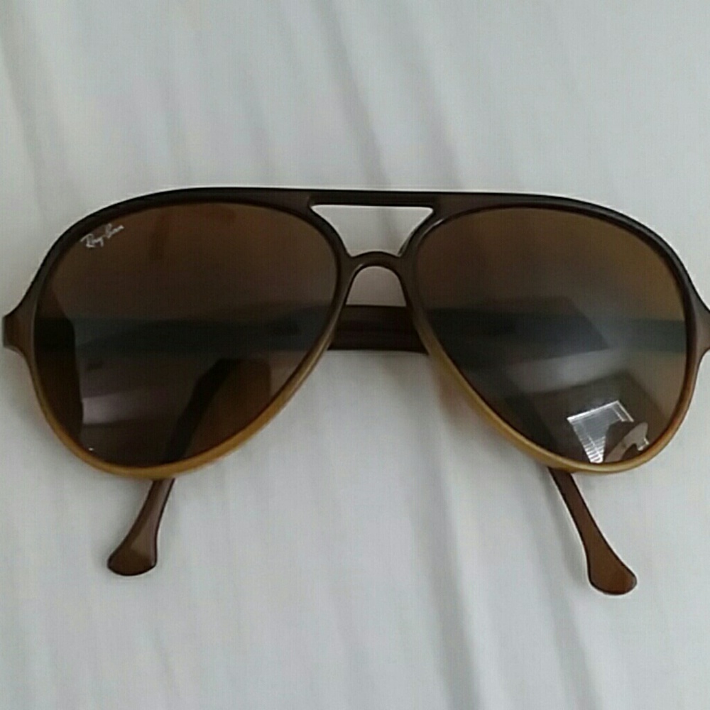 Ray-Ban Sunglasses